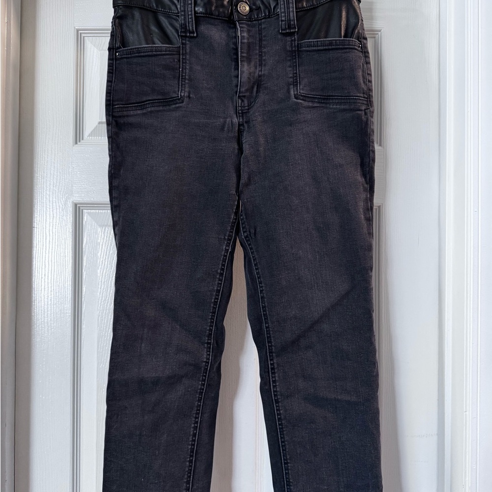 Black High-Waisted Jeans